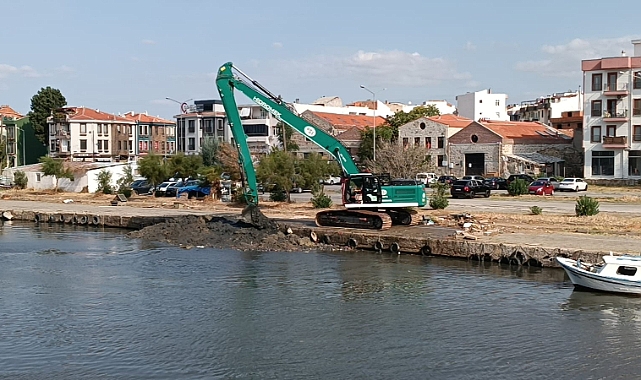 Sarıçay'da dip temizliği sürüyor