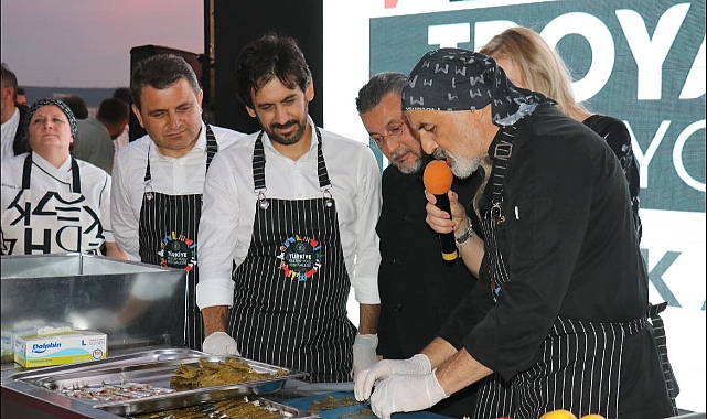 Yaprakta sardalya yapıldı