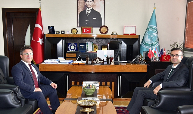 Adalet Komisyonu Başkanı Rektörü ziyaret etti