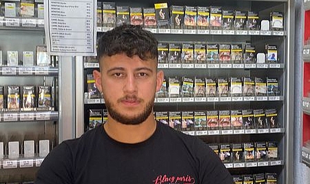 Atletik büfe el değiştirdi