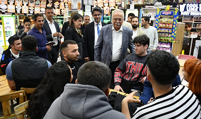 Başkan Gökhan öğrenciler ile bir araya geldi
