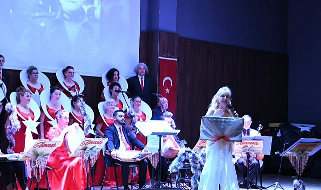 Berceste Cumhuriyet konseri verdi