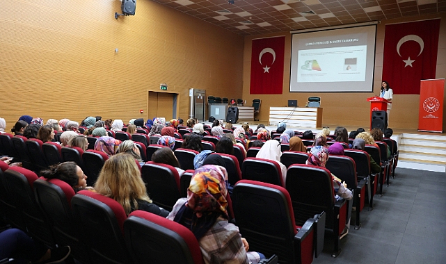 Bursalı kadınlara enerji tasarrufu anlatıldı