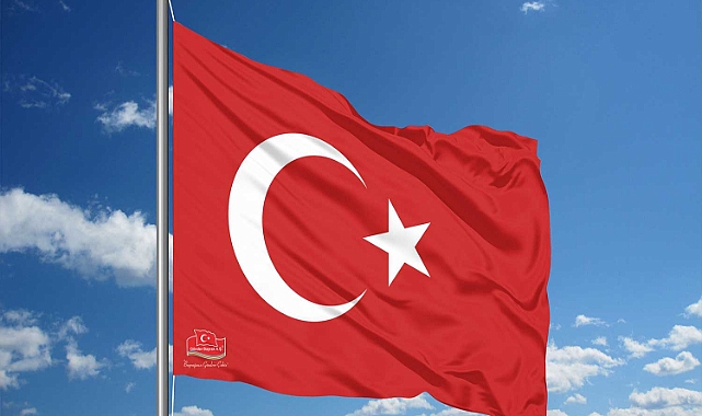 “Çanakkale’mizi Türk Bayraklarıyla Donatıyoruz”