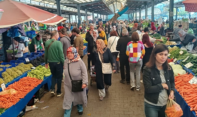 CUMPA'da sebze ve meyve fiyatları