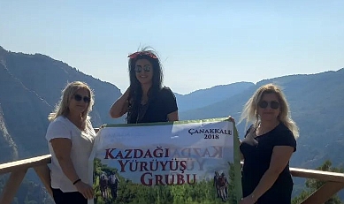 Kazdağı eteklerindeki Cam Seyir Terasını gezdiler