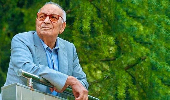 Mustafa Özacar Yaşar Kemal'in Doğum Gününü Kutladı