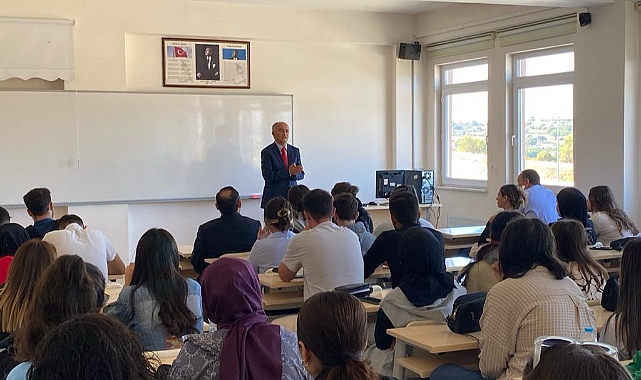 Savaştepe MYO’da akademik yılı açılışı yapıldı
