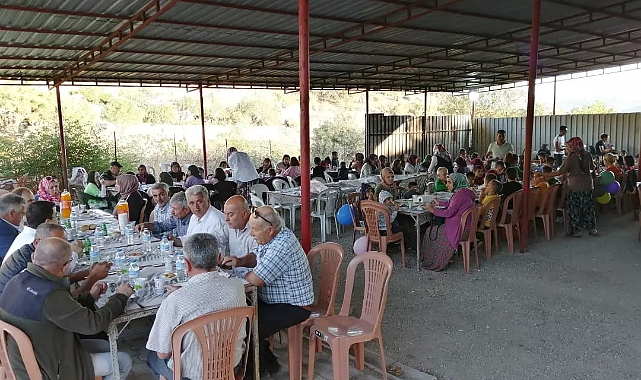 Sevgi Evleri’nde kalan çocuklar için yemek verildi