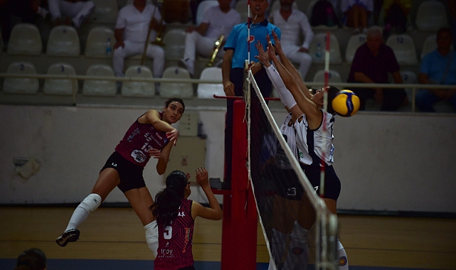 Sporseverler ''Boğazın Sultanları'nı'' yalnız bırakmadı