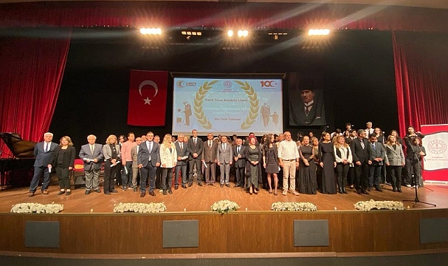 24 Kasım Öğretmenler Günü kutlandı