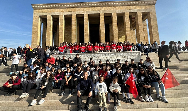 Anıtkabir’i ziyaret ettiler