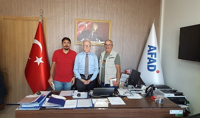 Bisikletçilerden Tarı’ya ziyaret
