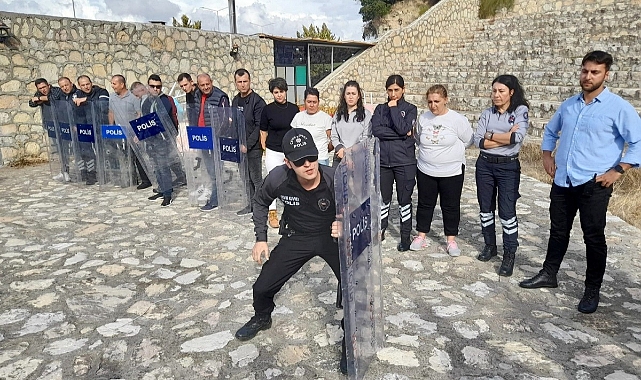 ÇOMÜ Güvenlik Personeline eğitim verildi