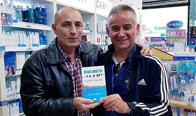 Dimitri’ye kitap imzalattı