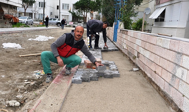Edremit Belediyesine lağım eleştirisi