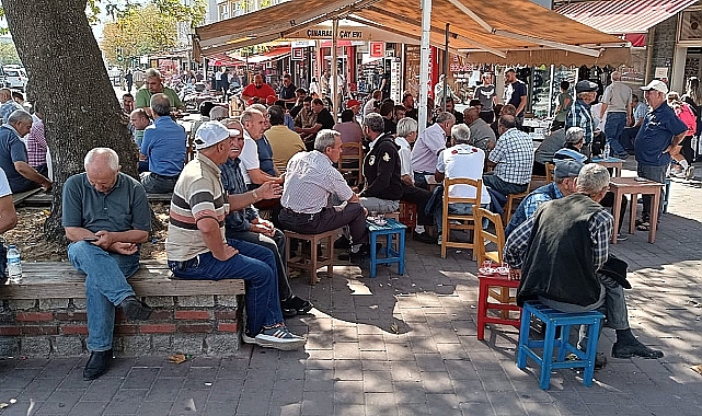 Emeklinin gözü kulağı külliyede