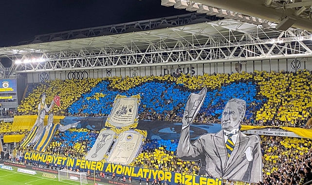Fenerbahçe'den muhteşem koreografi