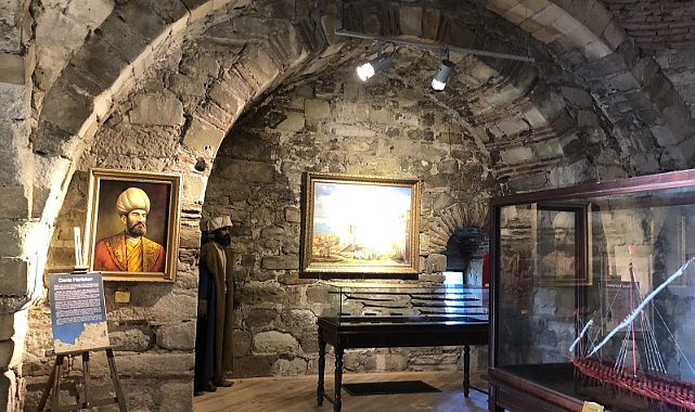 Gelibolu Kalesi ve Piri Reis Müzesi ilgi görüyor