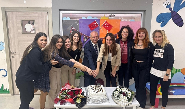 Kreşlerde Öğretmenler Günü kutlandı