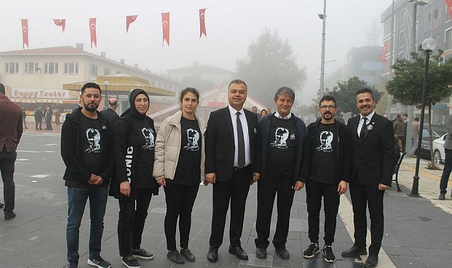 Menderes parkı çalışanlarından, alkışlanacak hareket