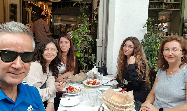 Selanik turuna gittiler
