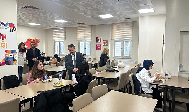 Vali Aktaş,18 Mart Kız Öğrenci Yurdunda