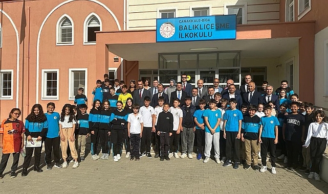 Vali Aktaş, Balıklıçeşme ve Kozçeşme okullarını ziyaret etti