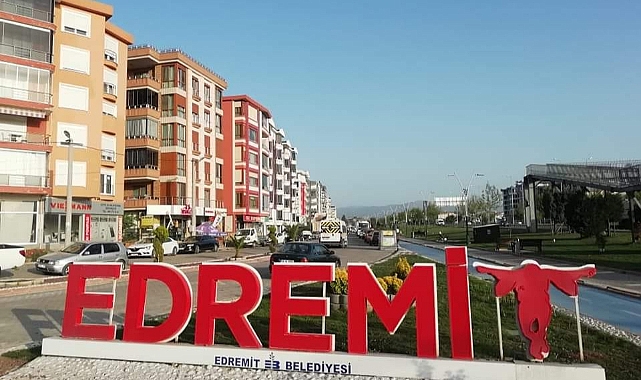 Vatandaş, Edremit Belediyesinden şikayetçi