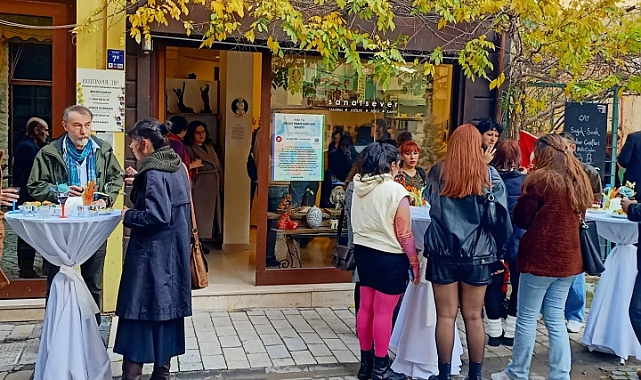 Çanakkale'de Yeni Yıl Özgün Tebrik Kartları Sergisi açıldı!