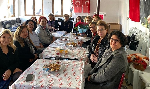 CHP’li kadınlar Gelibolu’da buluştu