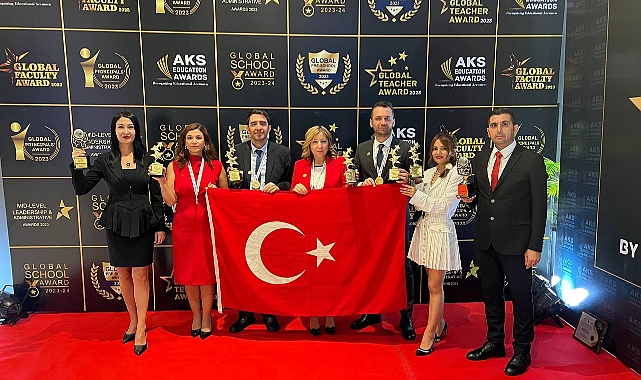 ''Ülkeme böyle bir ödül kazandırdığım için çok mutluyum''