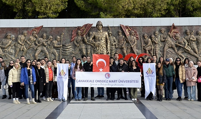 ÇOMÜ Şehitlik Gezisi düzenledi