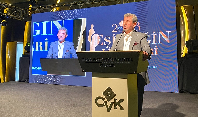Davut Doğan’a ödül