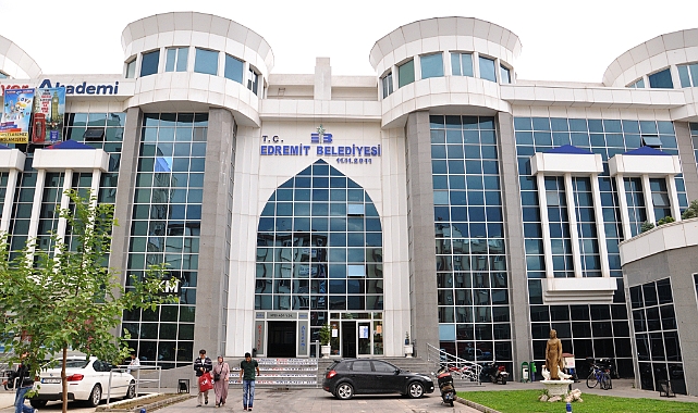 Edremit Belediyesi Sayıştay Raporu ile sarsılıyor