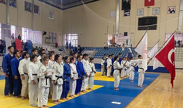 Judo müsabakaları Çanakkale’de gerçekleştirildi