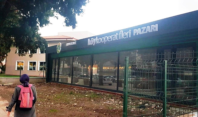 Köy Pazarı Kooperatifi Tarım'ın bahçesinde yatıyor