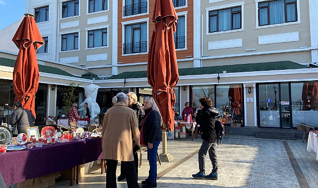 Üreten kadınlardan el emeği ürünler