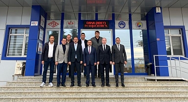 Vali  Aktaş, Biga Ticaret Borsasını ziyaret etti