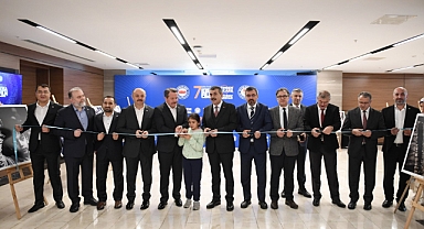 Yani 'Müfredatı yaptık, artık hiç değiştirmeyeceğiz.' mi dememiz gerekiyor?