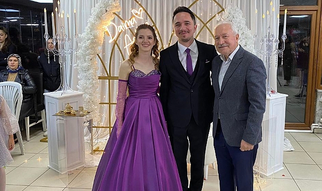 Başkan Yılmaz, nişan törenine katıldı