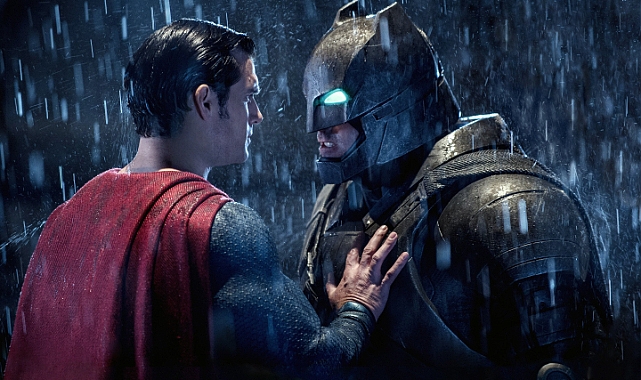 Batman vs Superman: İnsanın ve Tanrısallığın Savaşı