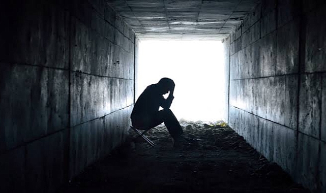 "Depresyonla Başa Çıkmanın 10 Etkili Yolu"