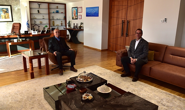İYİ Parti Çanakkale Milletvekili Uz'dan Başkan Gökhan'a ziyaret