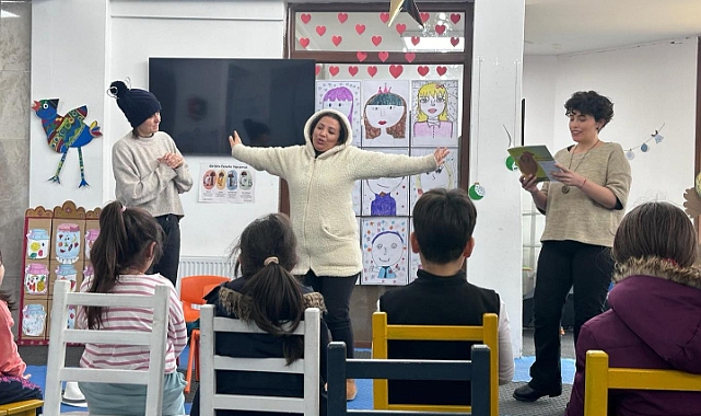 Kepez'de çocuklar drama etkinliğinde buluştu