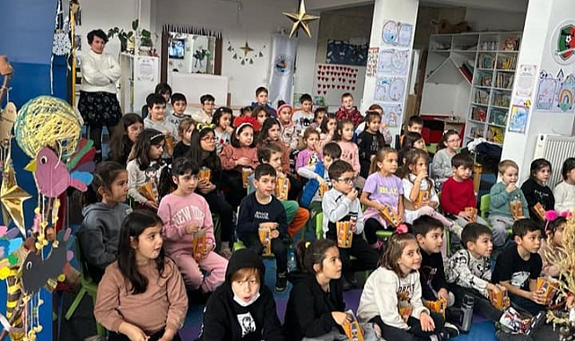 Kepez’de çocuklar sinema keyfi yaptı