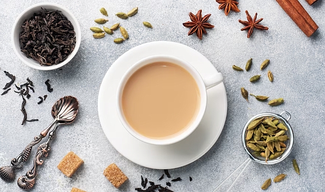 Kış günlerine özel çay tea latte tarifi