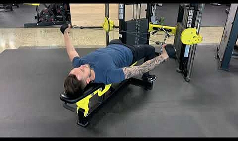 Lying Lateral Raises: Omuz Kaslarını Güçlendirmenin Etkili Yolu