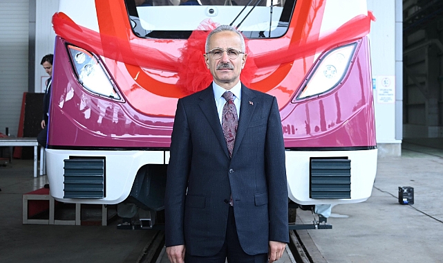 "Metro motorunu yerli sanayi kaynaklı üretiyoruz"