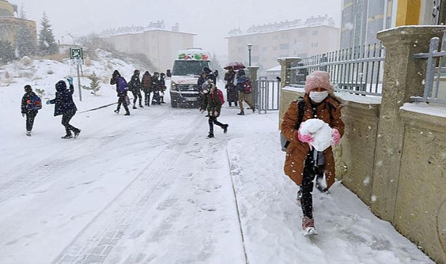 "Taşımalı eğitime 1 gün daha ara verildi"